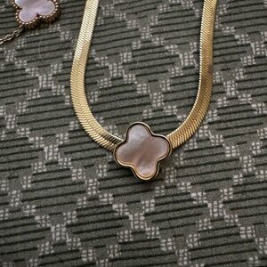 Elegant Gold and White Clover Necklace and Bracelet set